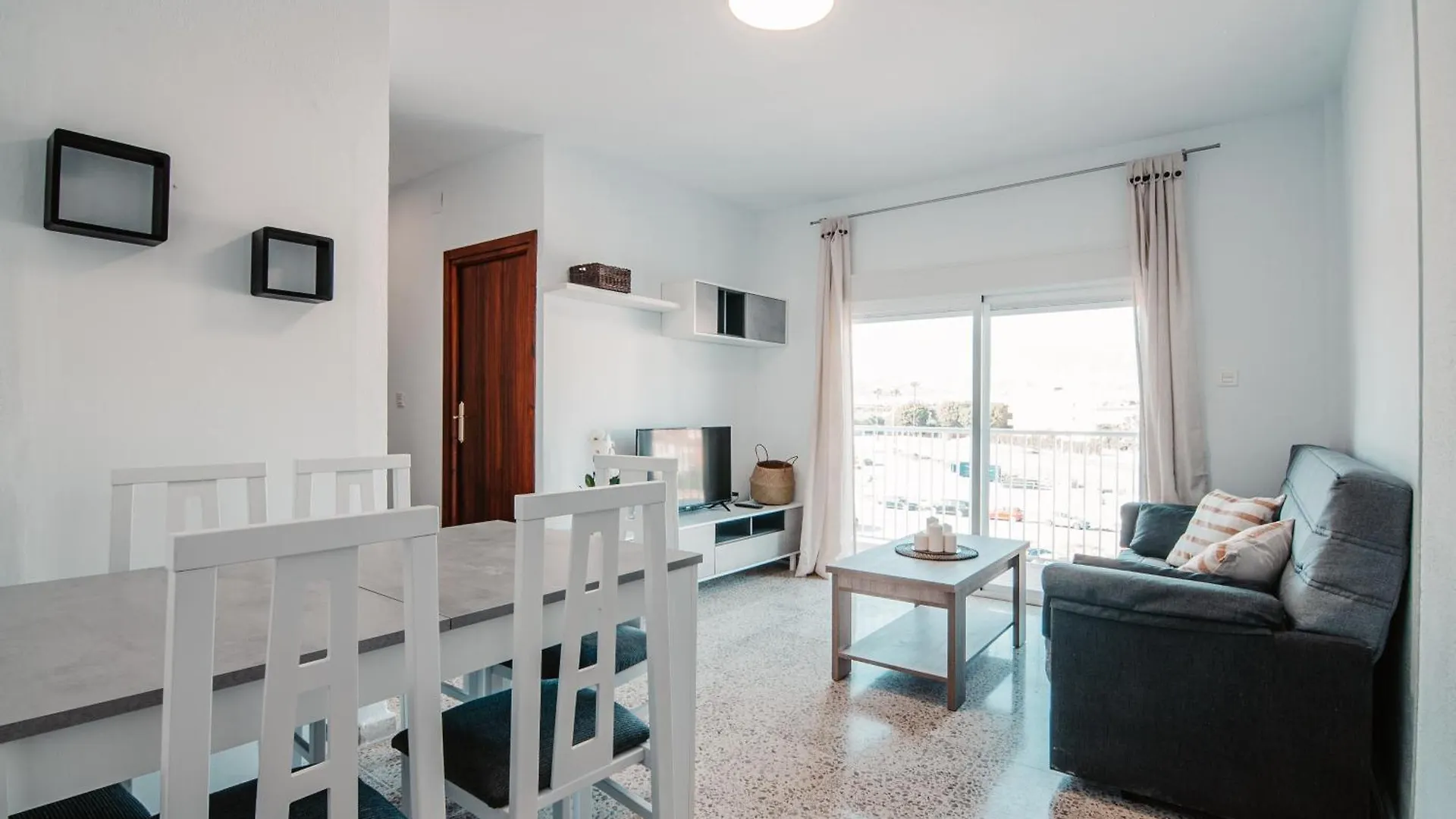 Tuguest Torrenueva Playa Apartments