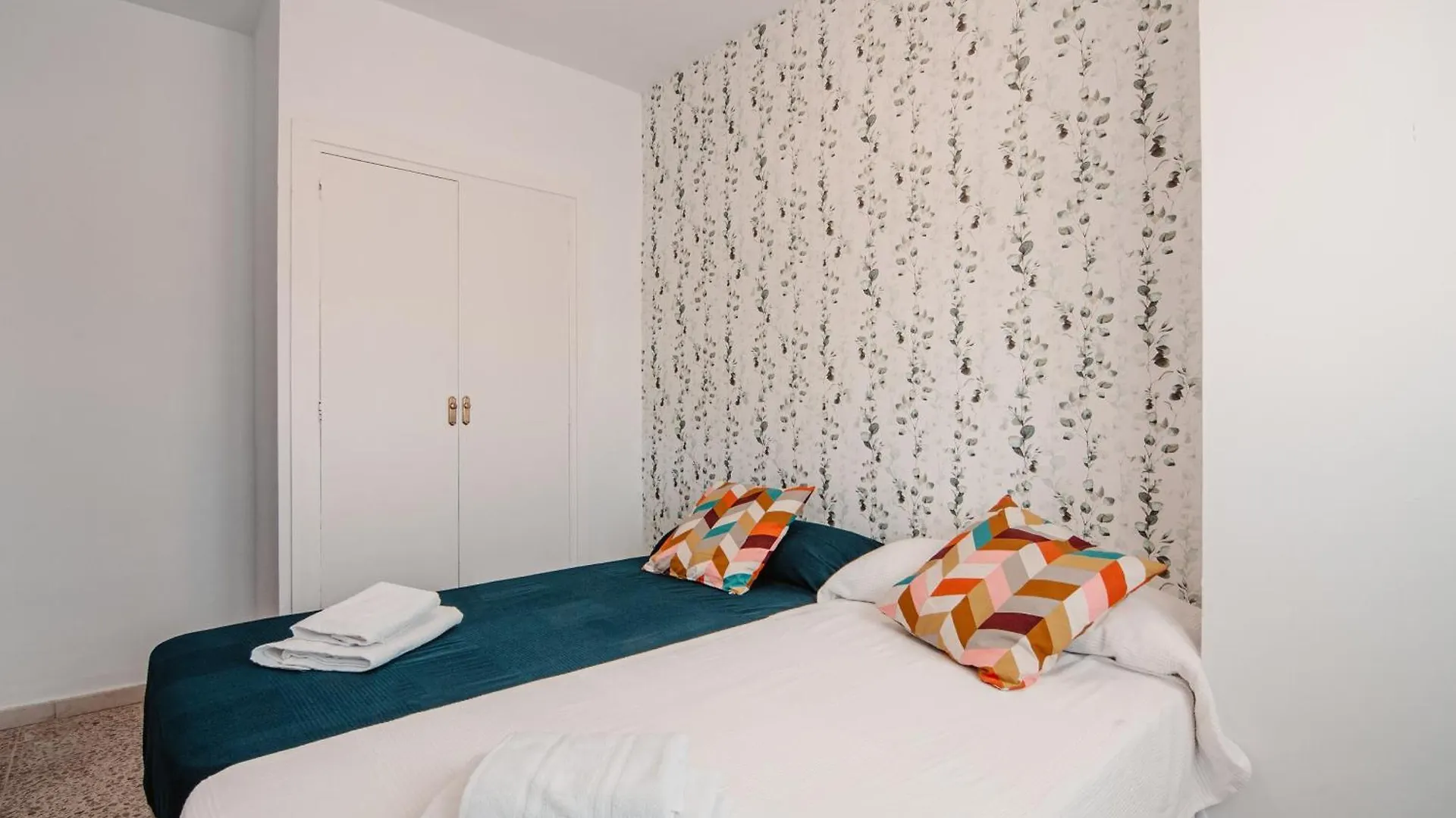 Tuguest Torrenueva Playa Apartments 0*, Torrenueva (Andalusia)